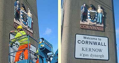 Cornwall Highways staff proudly erecting the new sign